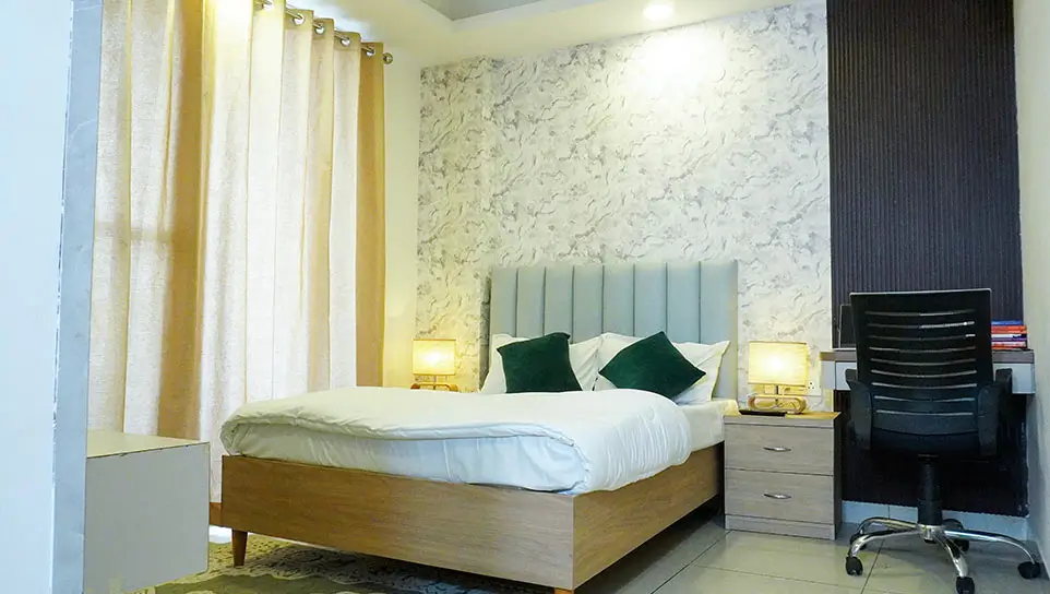 HOLISTIC LIVING CONDITIONS