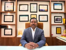 Dr. Amar Shinde