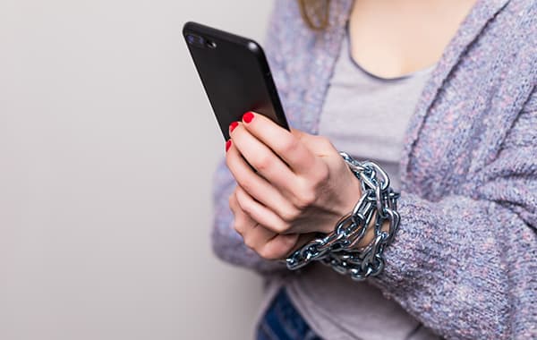 how social media is affecting the mental health of this generation